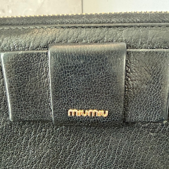 Miu Miu Black Leather Zip Wallet - Picture 2 of 5